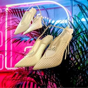 ASOS White Stiletto Size US 4